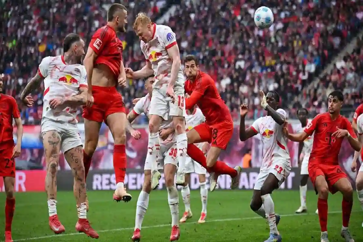 بايرن ميونخ يسقط في فخ التعادل أمام لايبزيغ ويؤجل حسم لقب الدوري الألماني