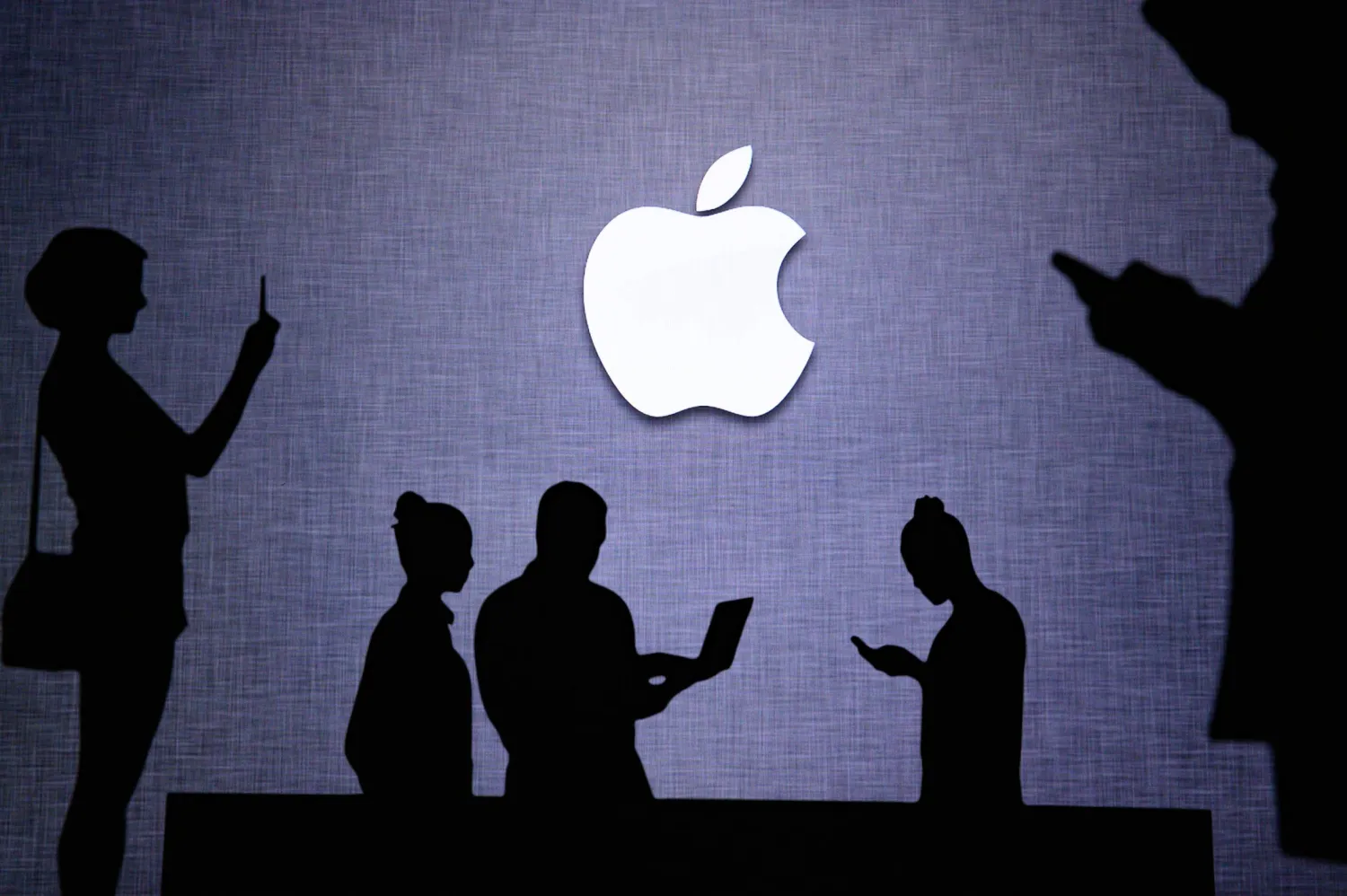 أبل تضيف أدوات رقابة أبوية متقدمة في نظام iOS 26 لحماية الأطفال