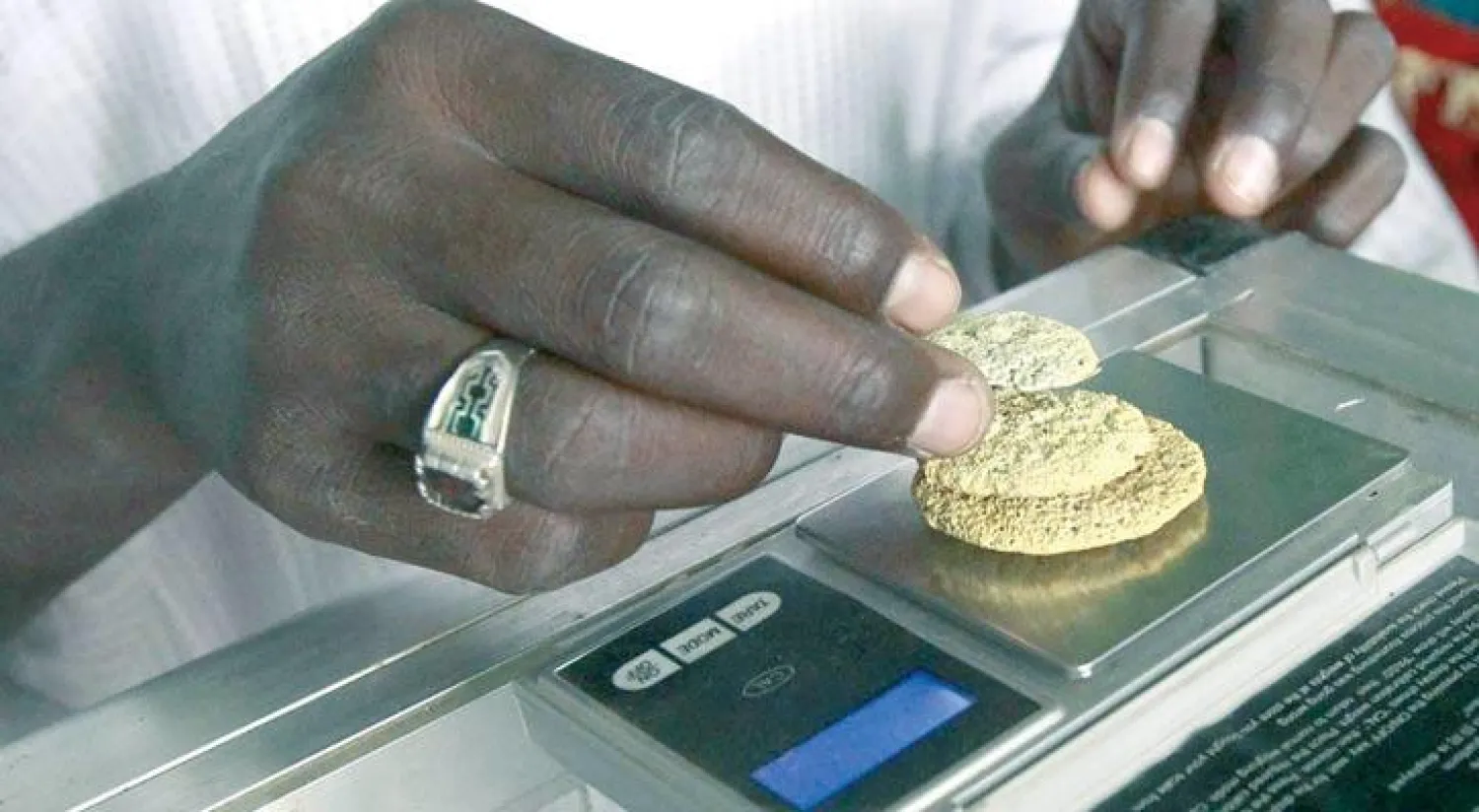 استثمارات ضخمة في قطاع الذهب السوداني 