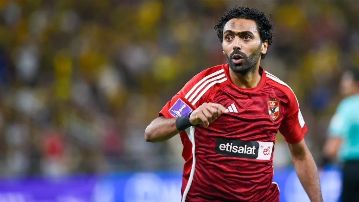 حسين الشحات يقترب من الانتقال إلى الاتحاد الليبي بعد موافقة الأهلي