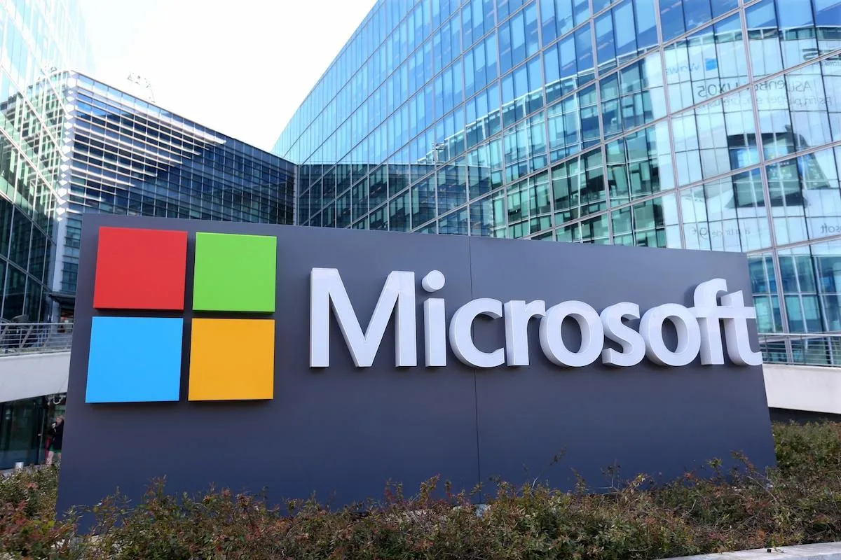 مايكروسوفت تعلن إيقاف دعم Windows 11 SE وتحفز المستخدمين على الترقية
