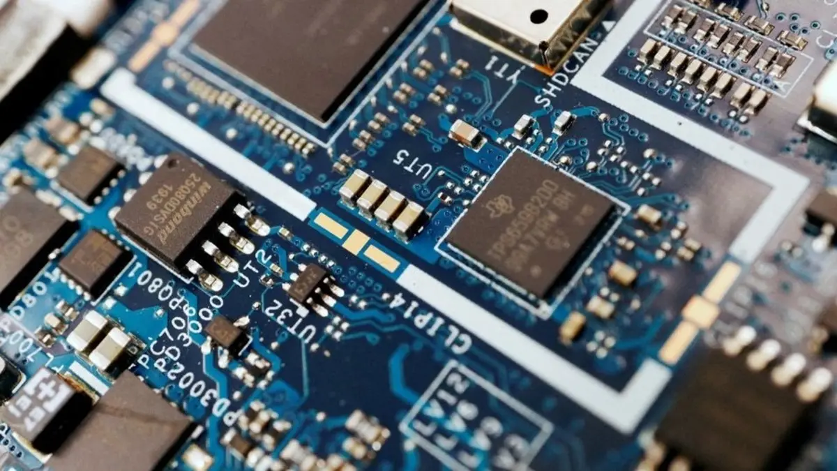  صناعة الرقائق الإلكترونية